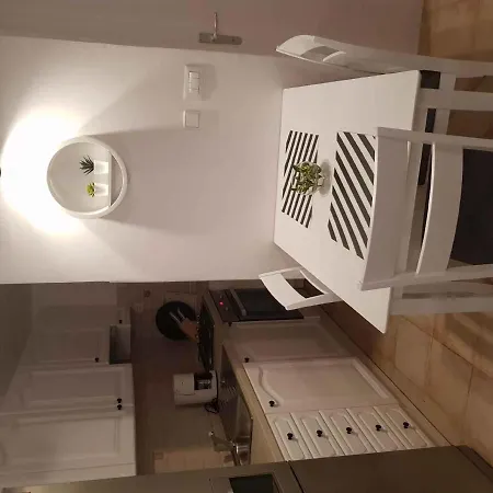 In - Riviera 40411 Apartament