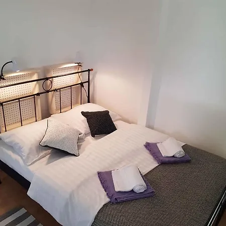 In - Riviera 40411 Apartament *