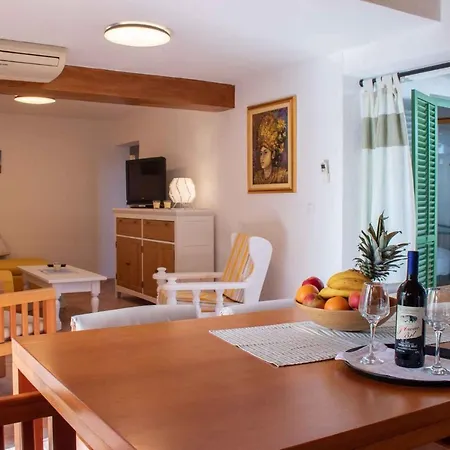 In - Riviera 40411 Apartment Zadar