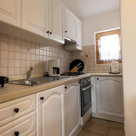 Apartment In - Riviera 40411