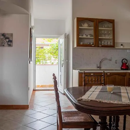 Apartment In - Riviera 40411 Zadar