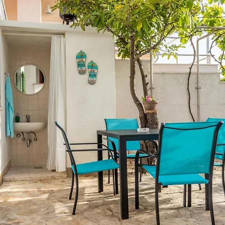 Apartment In - Riviera 40411 Zadar