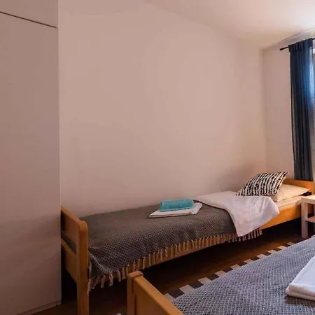 Apartment In - Riviera 40411
